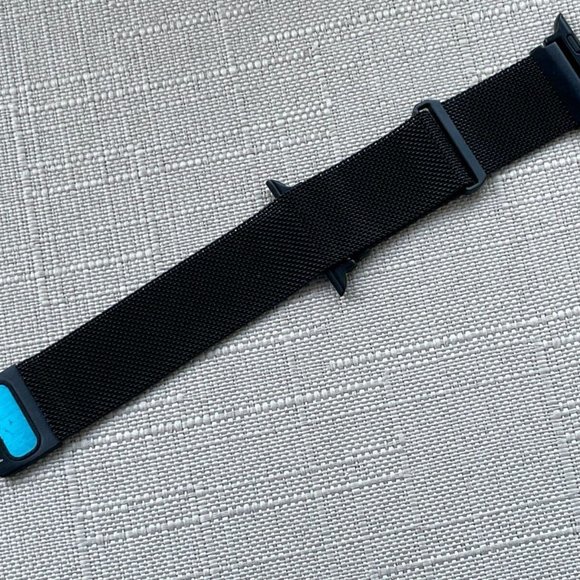 Unbranded Replacment Band for iWatch Black Mesh Metal Strap Band Size 42mm - Picture 1 of 8